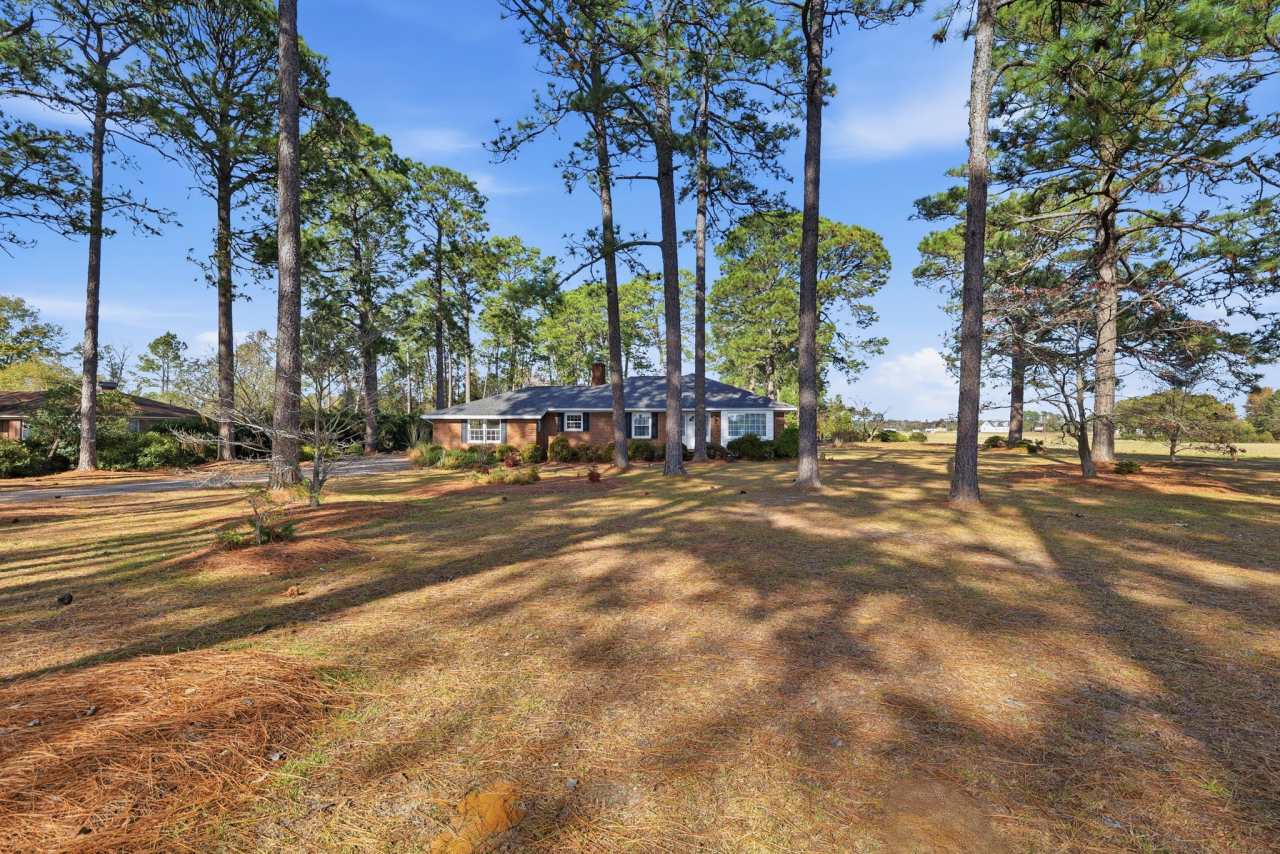 2218 North Douglas Street