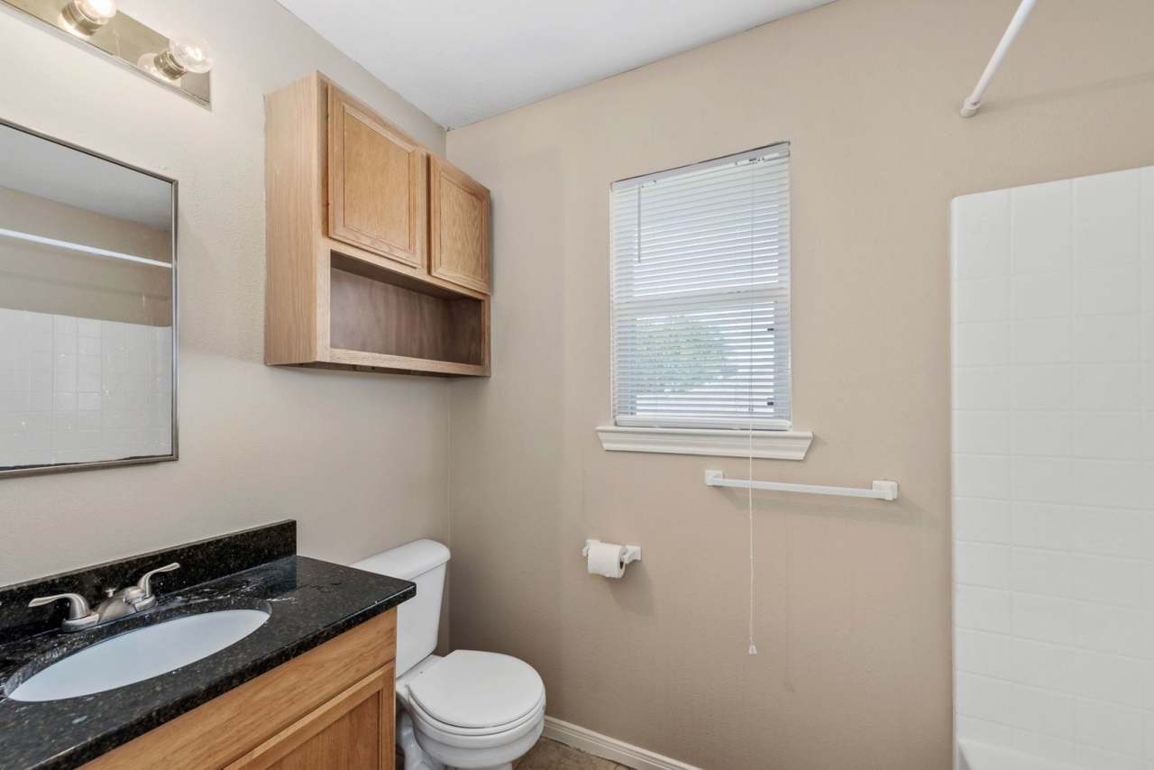 AUGUST 2026 PRE-LEASE!! COME TOUR THIS AMAZING 4 bed, 4 bath Home!!