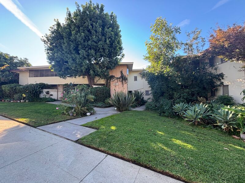 1608 Amberwood Drive