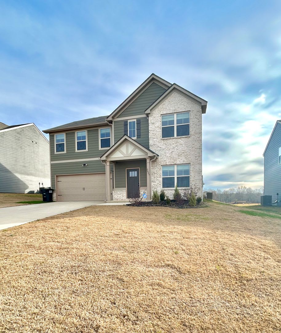 Gorgeous New Home in Opelika! Available Soon!