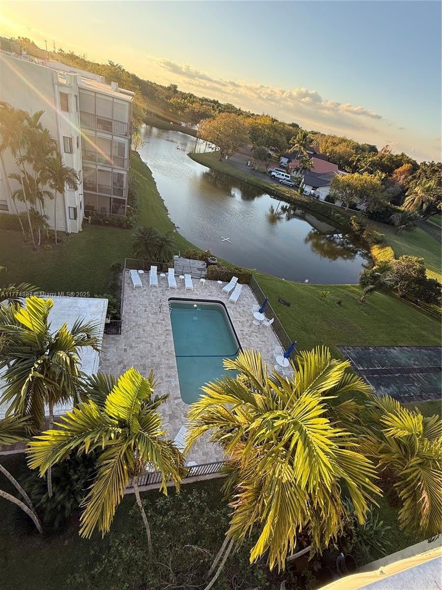 8951 N New River Canal Rd