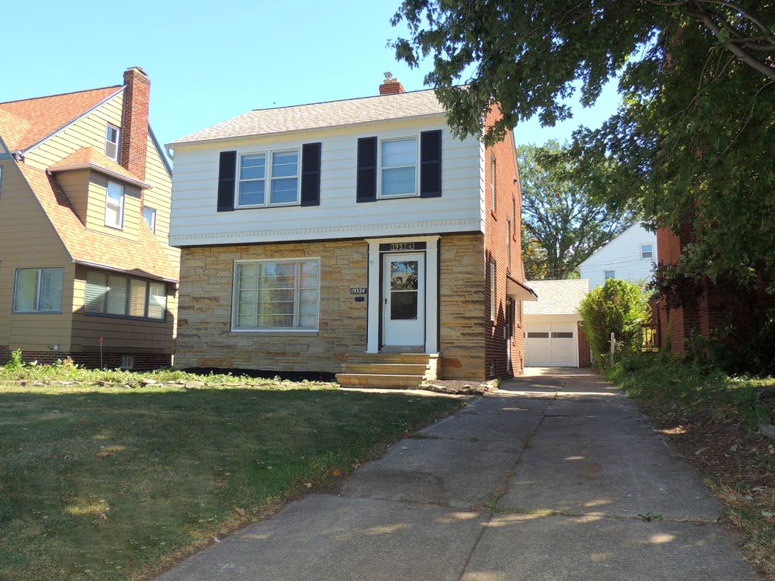 Astonishingly Renovated 3 Bedroom, 1.5 Bathroom Colonial!