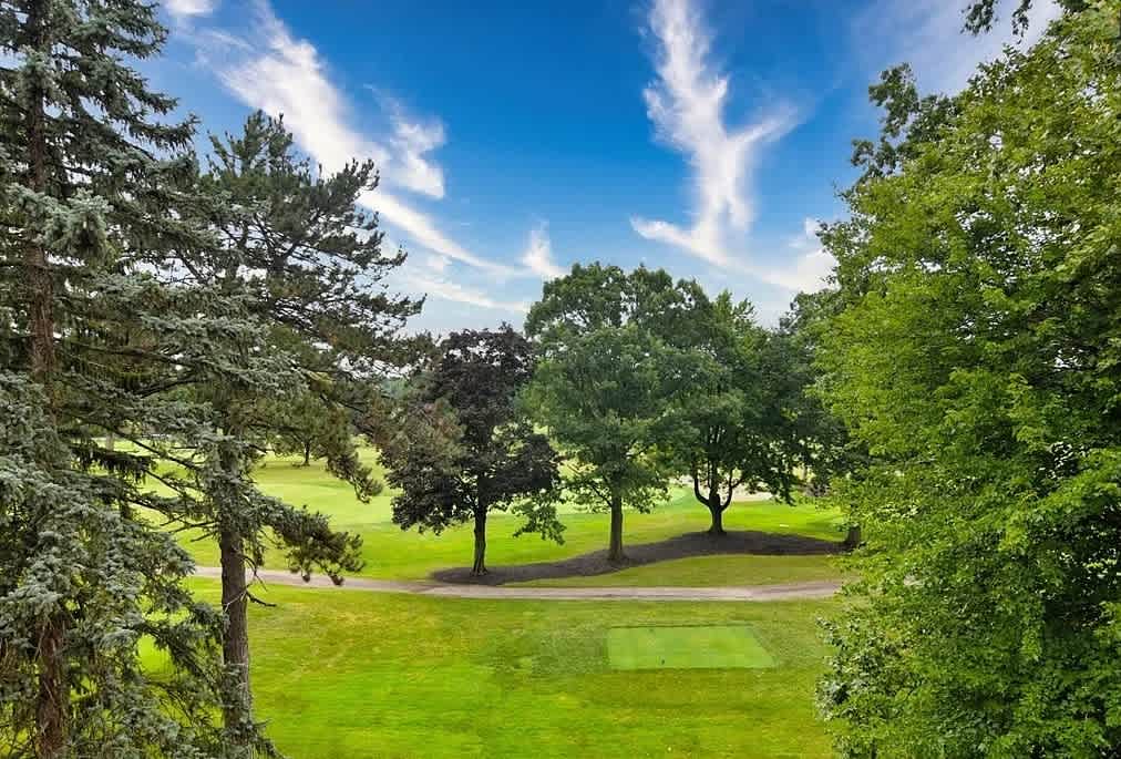 19425 Van Aken Boulevard