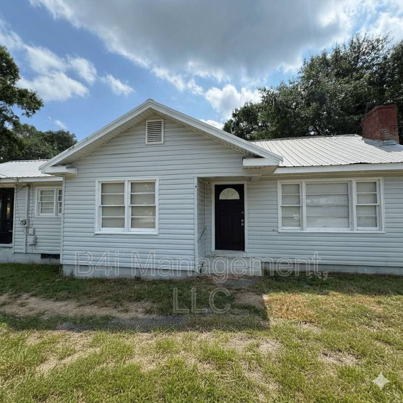 817 Cartersville Highway