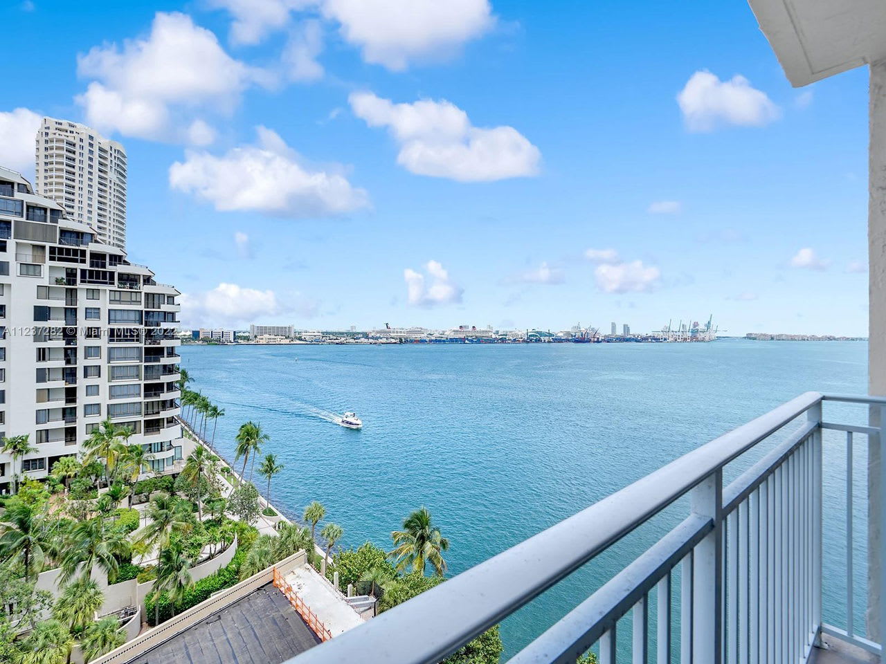 770 Claughton Island Drive