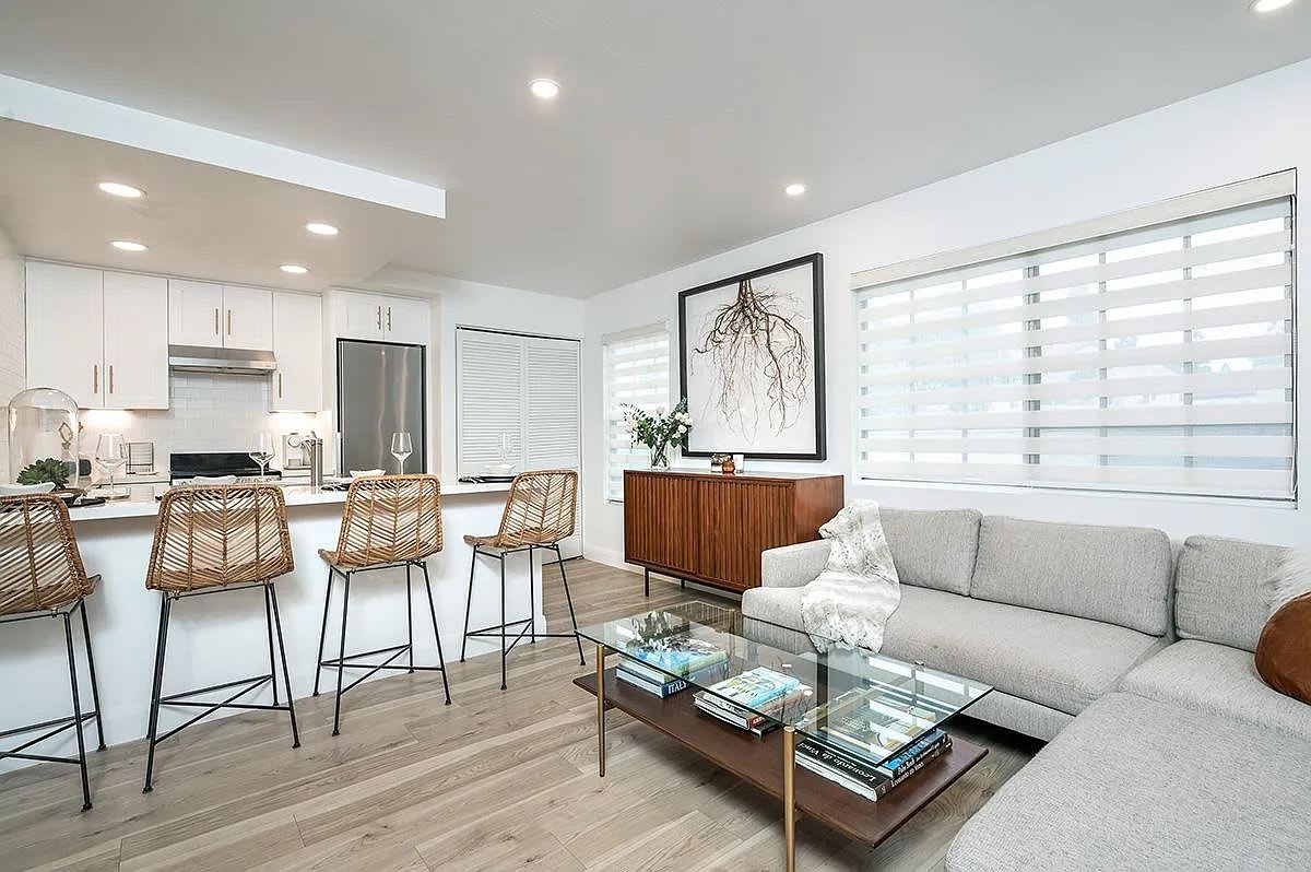 767 Eastshore Ter Unit 219