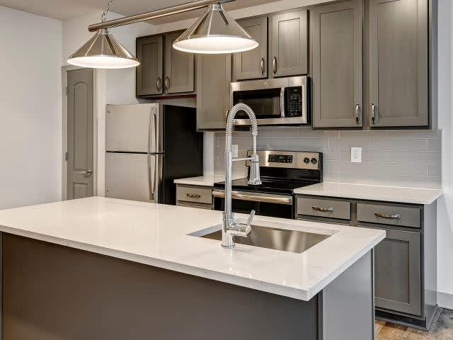 991 Dennison Ave Unit D31