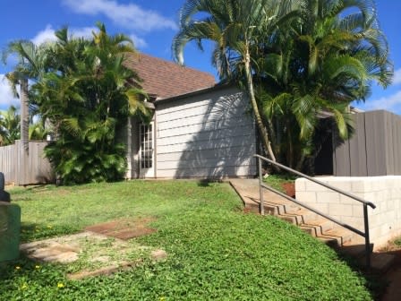 RARELY AVAILABLE LANIKUHANA PATIO HOME W/LARGE COVERED LANAI IN MILILANI TOWN