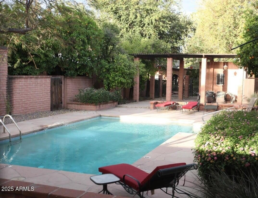 3046 N 32ND Street unit: 333