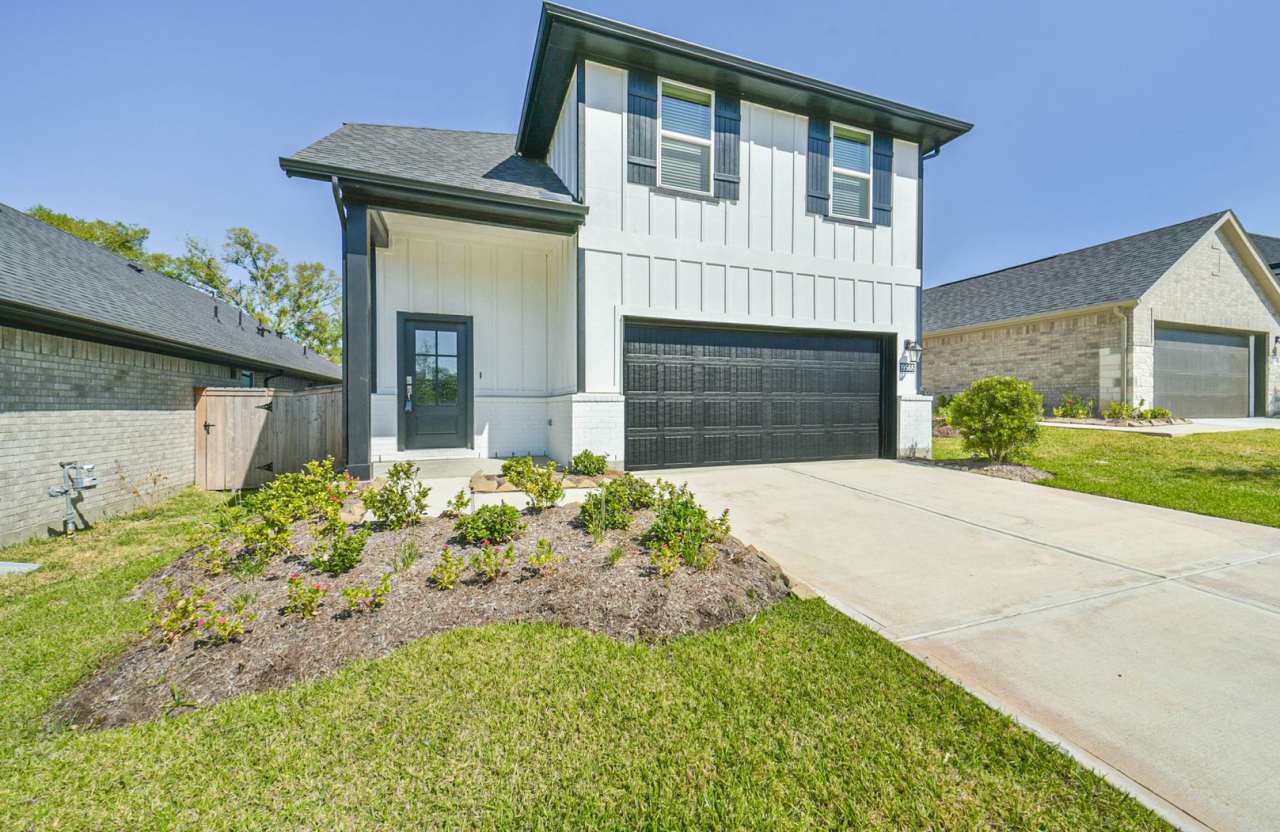 OFFERED BY PRECISION REALTY  MANAGEMENT!!!