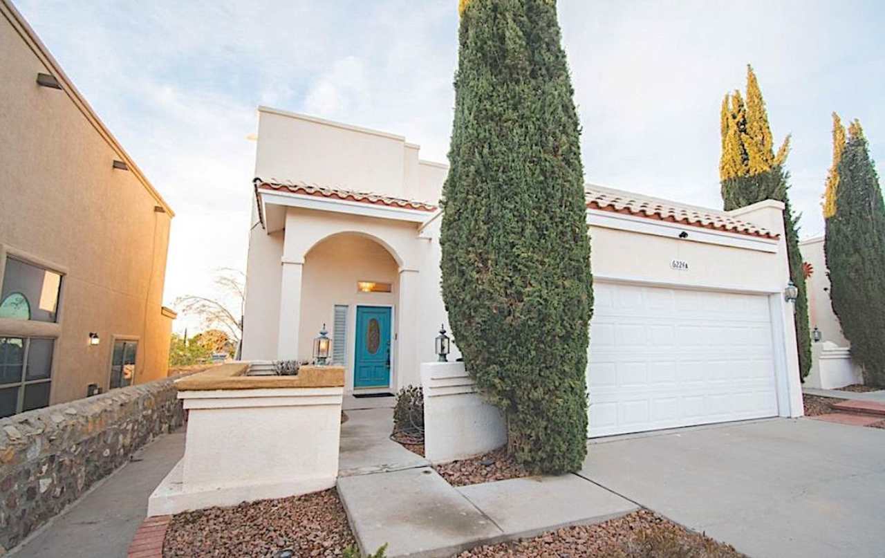 West El Paso 2 bed/2.5 bath Refrig A/C with Gorgeous VIews!