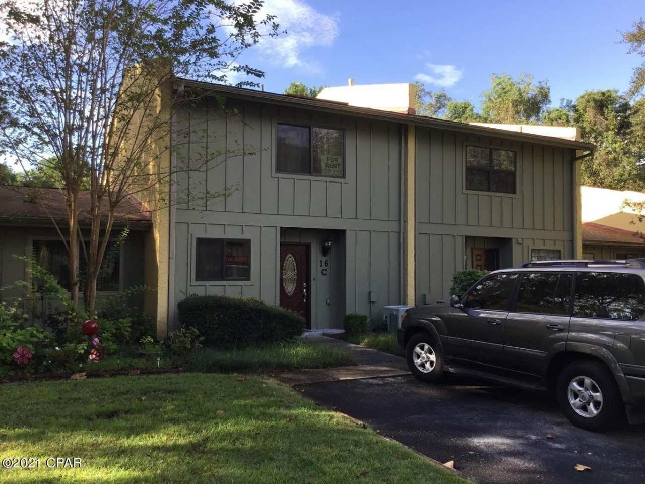 1025 W 19th 16c Street