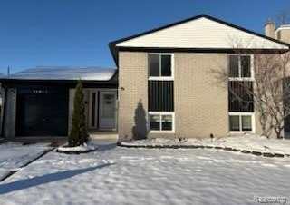 39912 Edmundton Drive