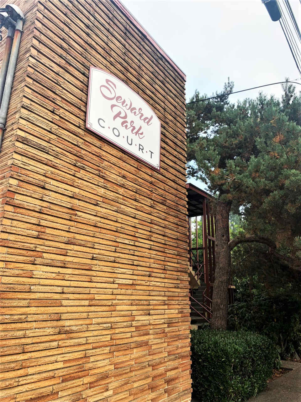 Seward Park Court: Hidden Gem in Serene Neighborhood w/ FREE Onsite Parking