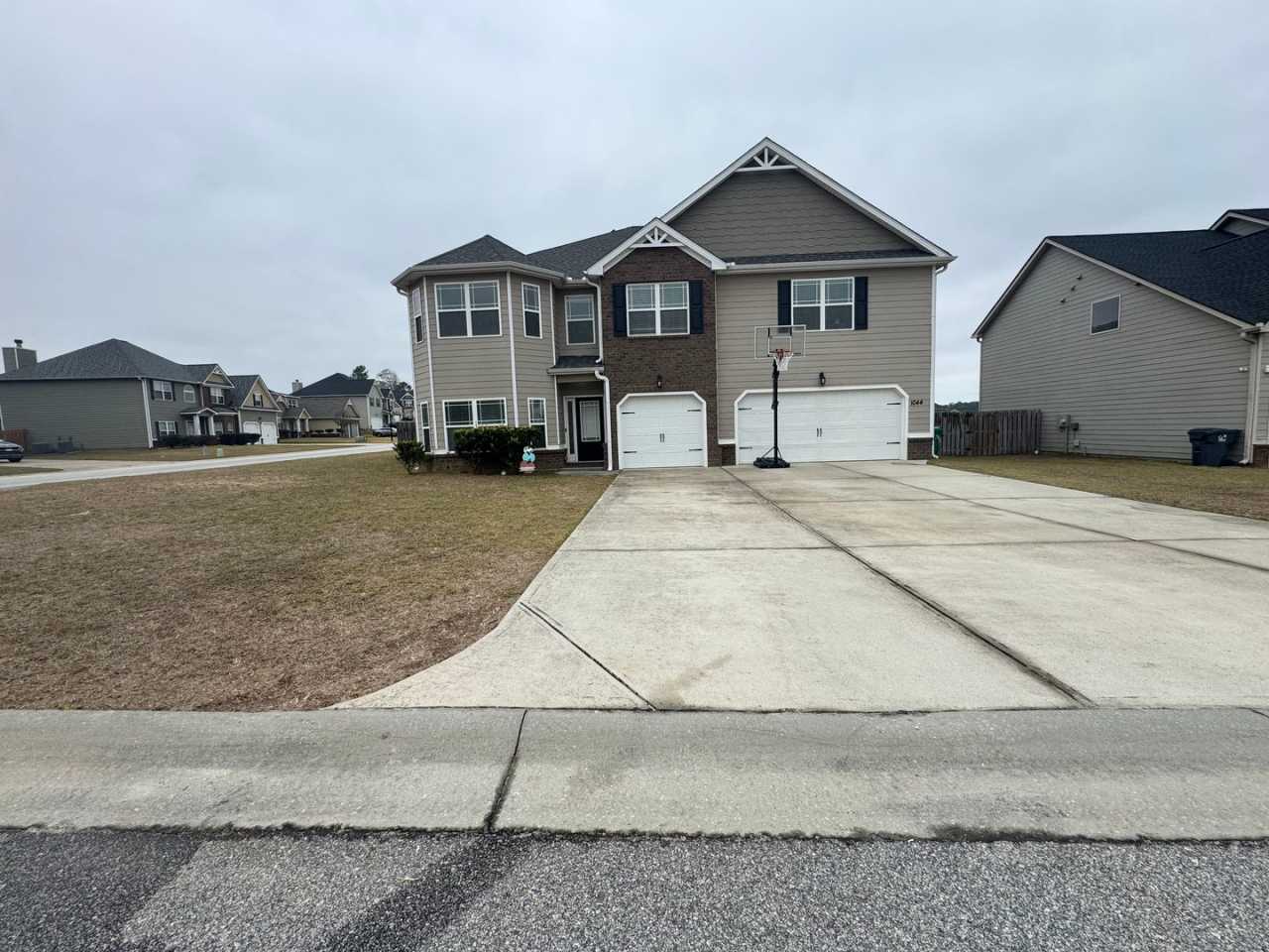 *COMIN SOON* Spacious 5 Bedroom in Grovetown!