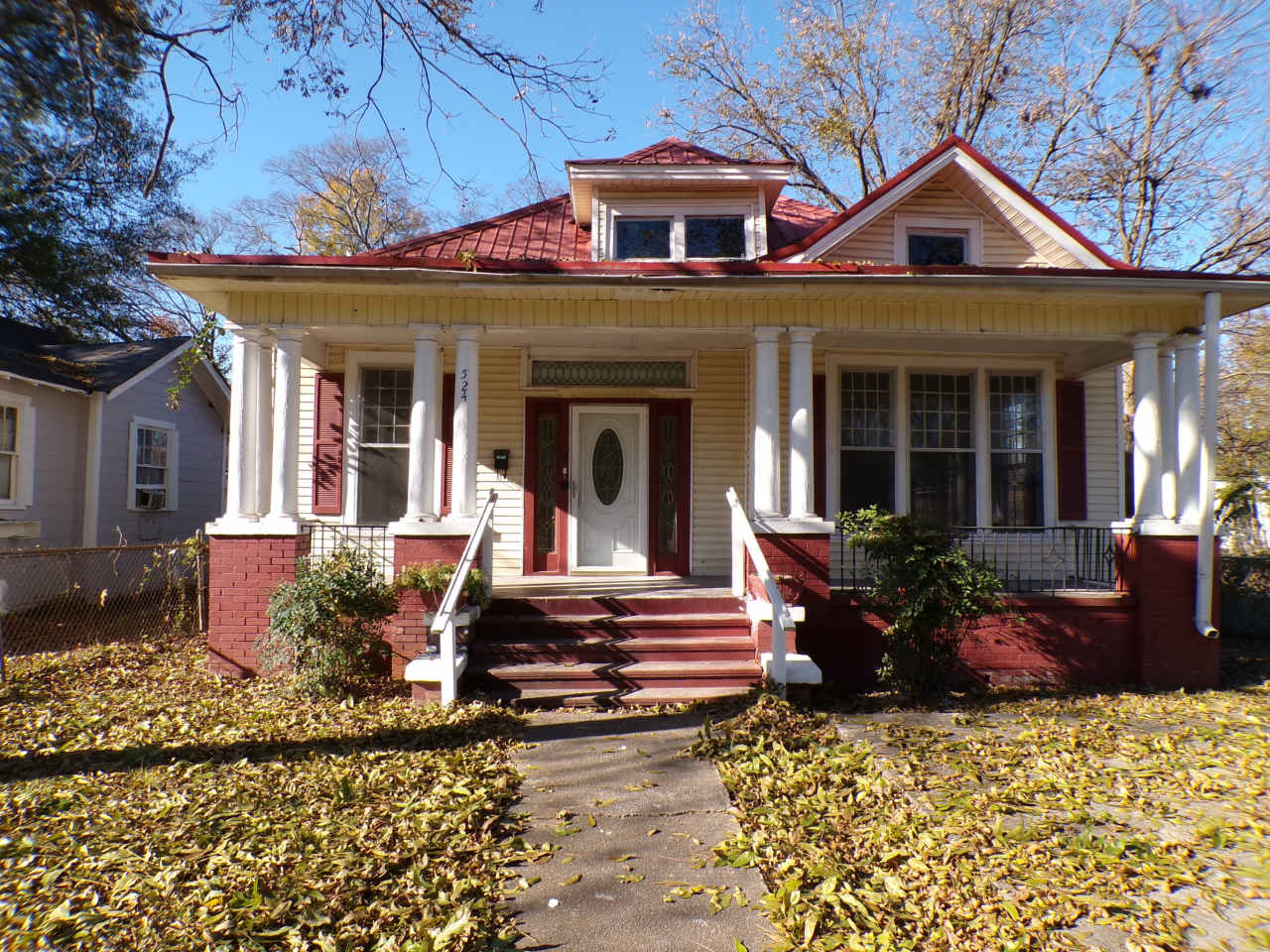 524 Fulton Avenue Southwest