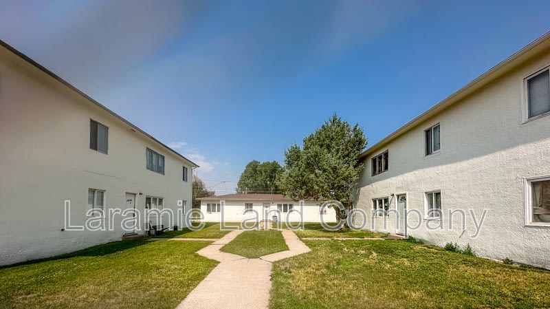 1264 North 6th Street - B