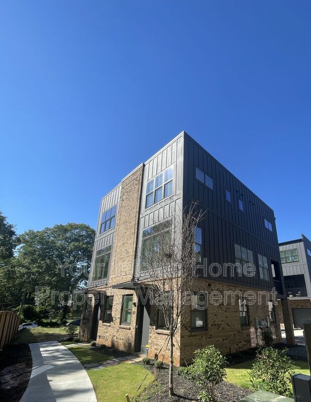 1133 W. Marietta Street NW