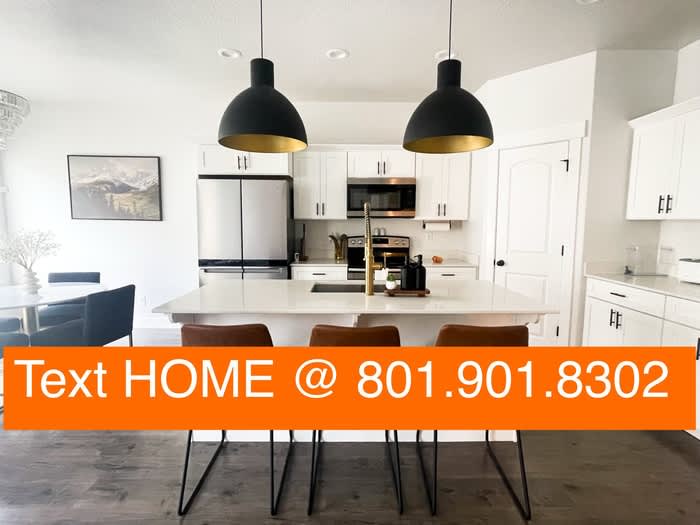 4155 West 1630 North