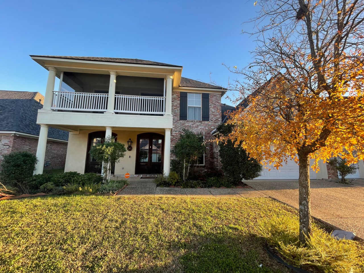 Gorgeous 5 Bedroom Home in The Haven!