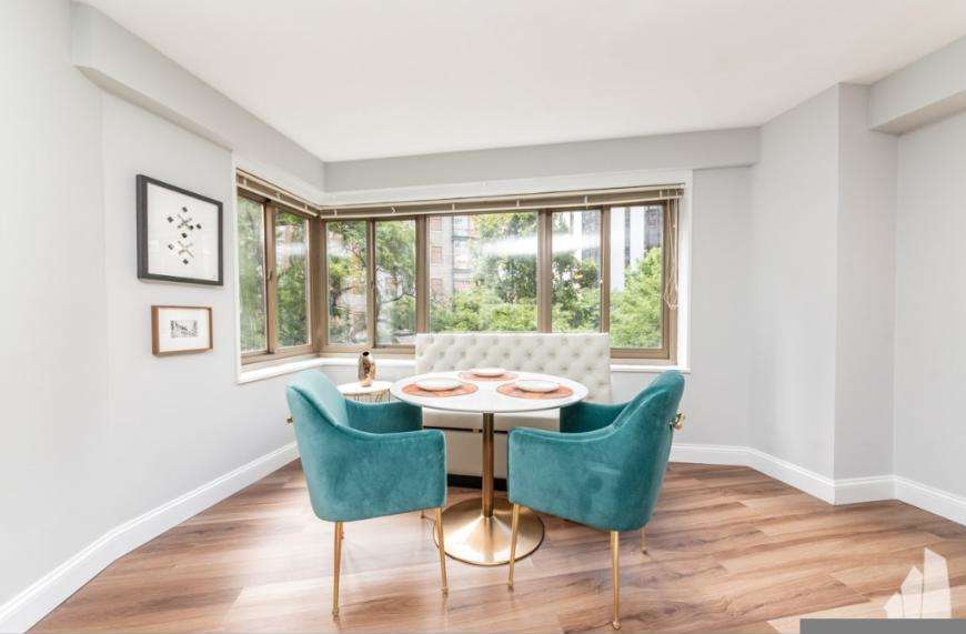 350 North Lake Shore Dr