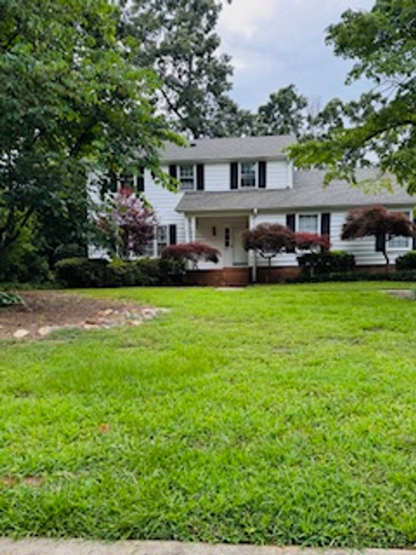 4 Bedroom with fenced in yard!