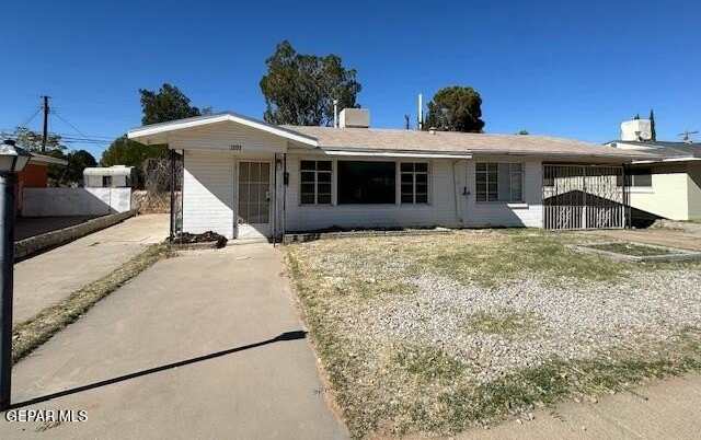 1203 IDLEWILDE Drive