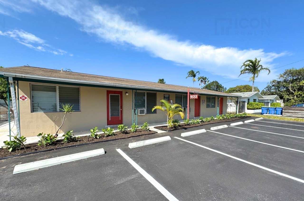 403 NW 25th Street - 1