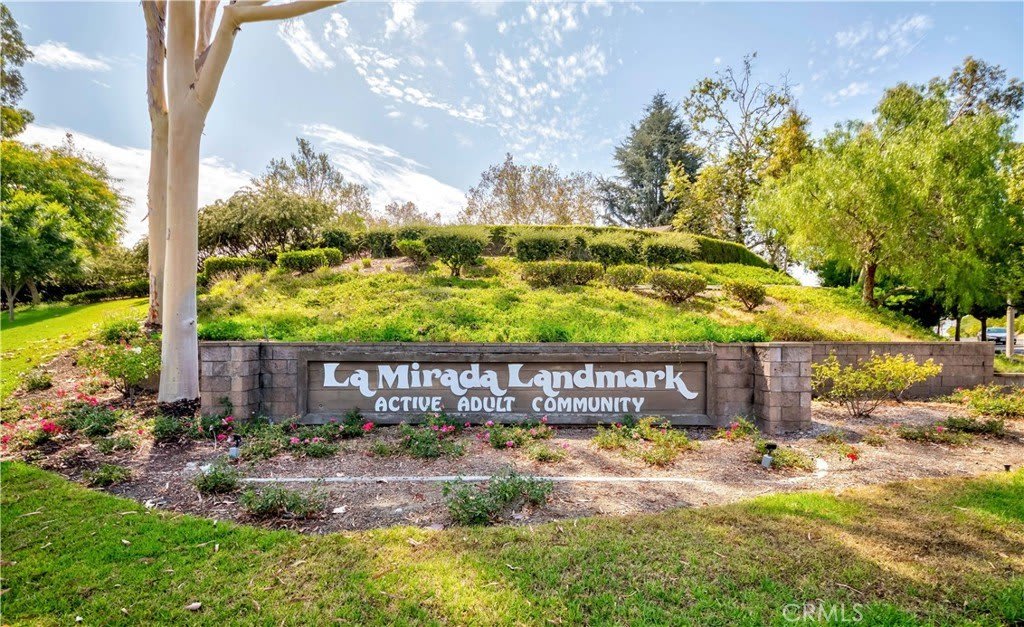 13602 La Jolla Circle