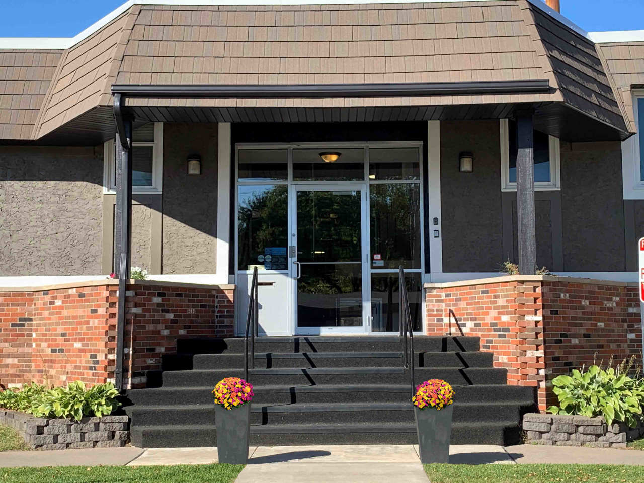 Moonraker Apartments