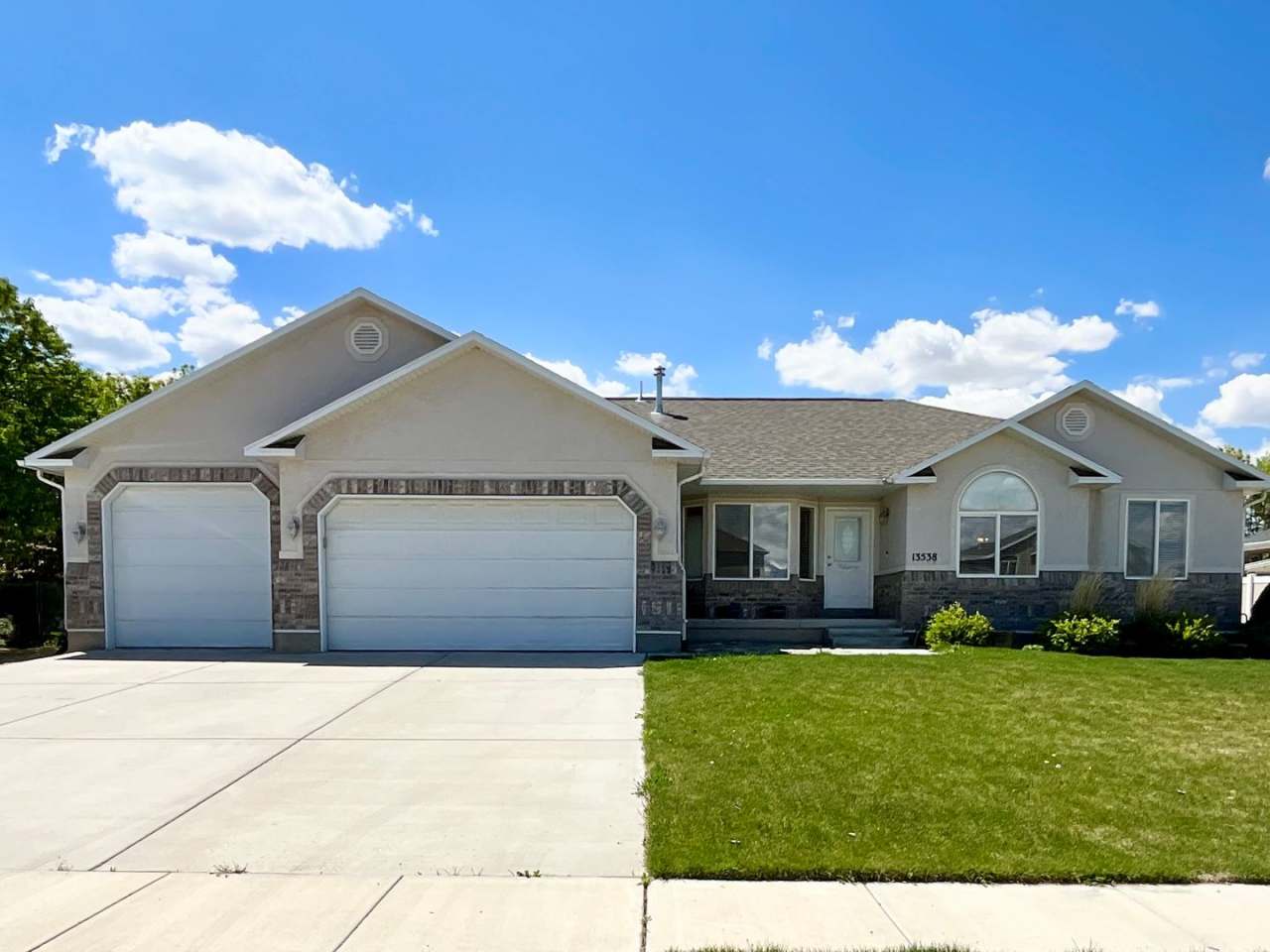 Herriman Rambler with Basement Apartment