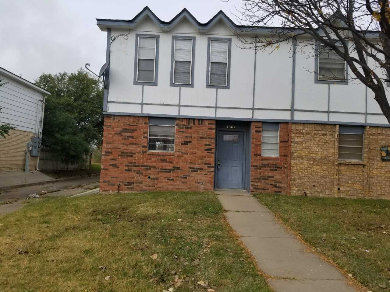 4364 South Austin Street