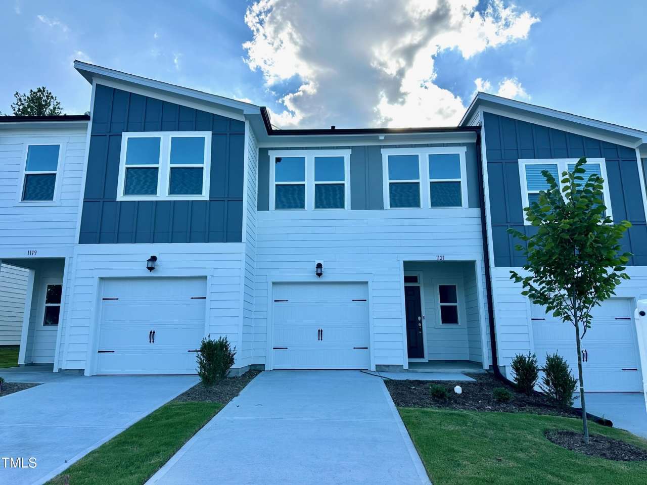 1121 Merlot Hills Lane