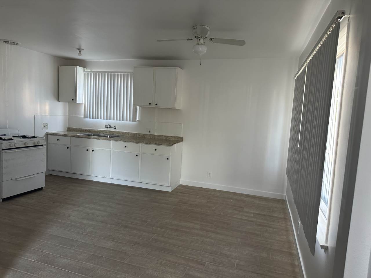 8700 Parthenia Place