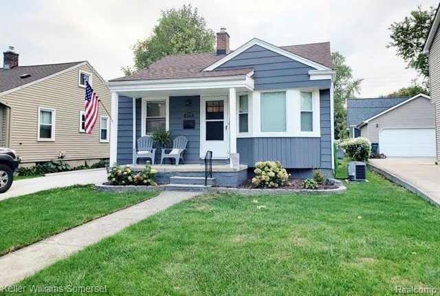 3795 PHILLIPS Avenue