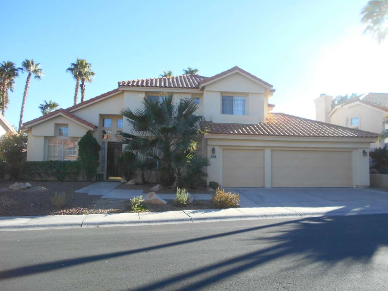 Desert Shore Beautiful 4 Bedroom Home!