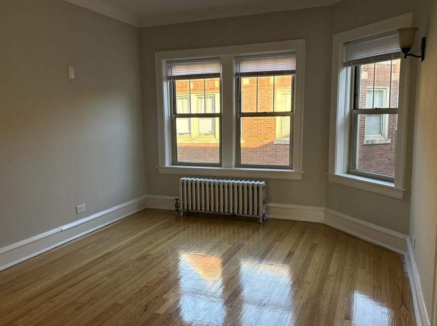 5119-21 West Montrose Ave.