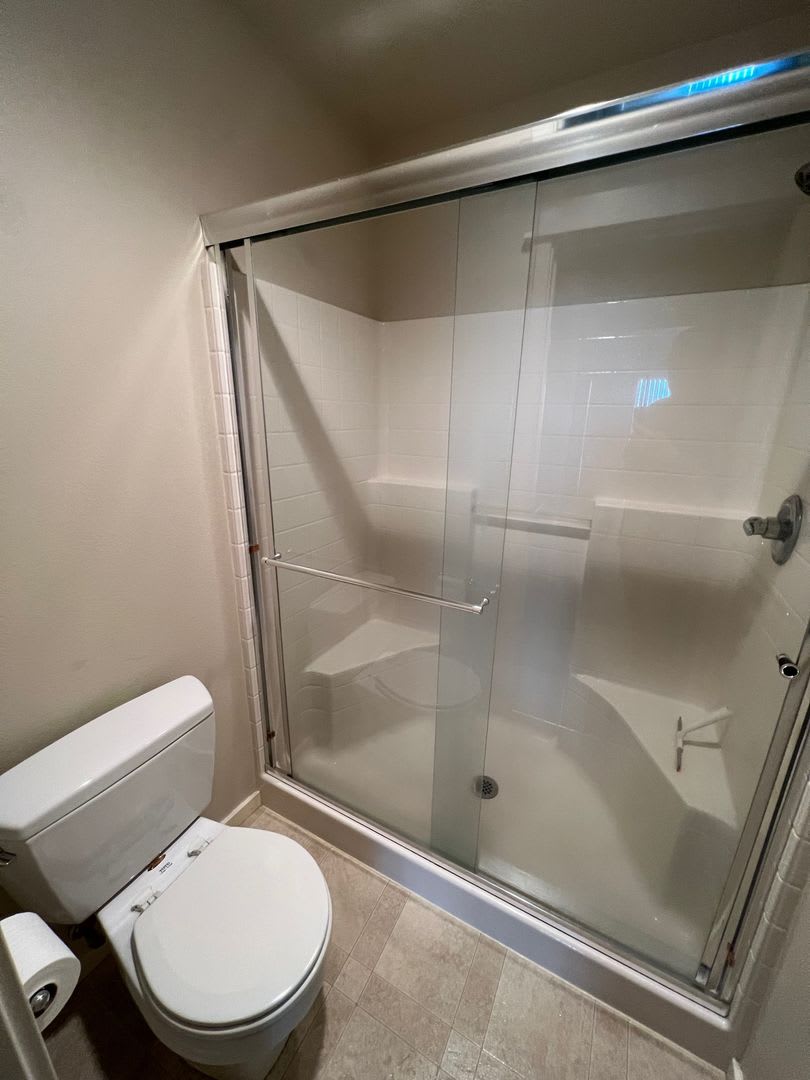 7111 NE Rocky Brook Street ~ Move-In Special - $500 Off 1st Month's Rent!