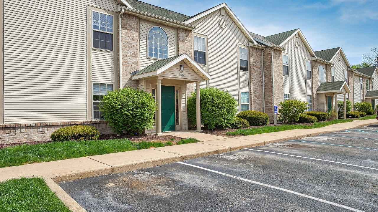 Cypress Square Apartments