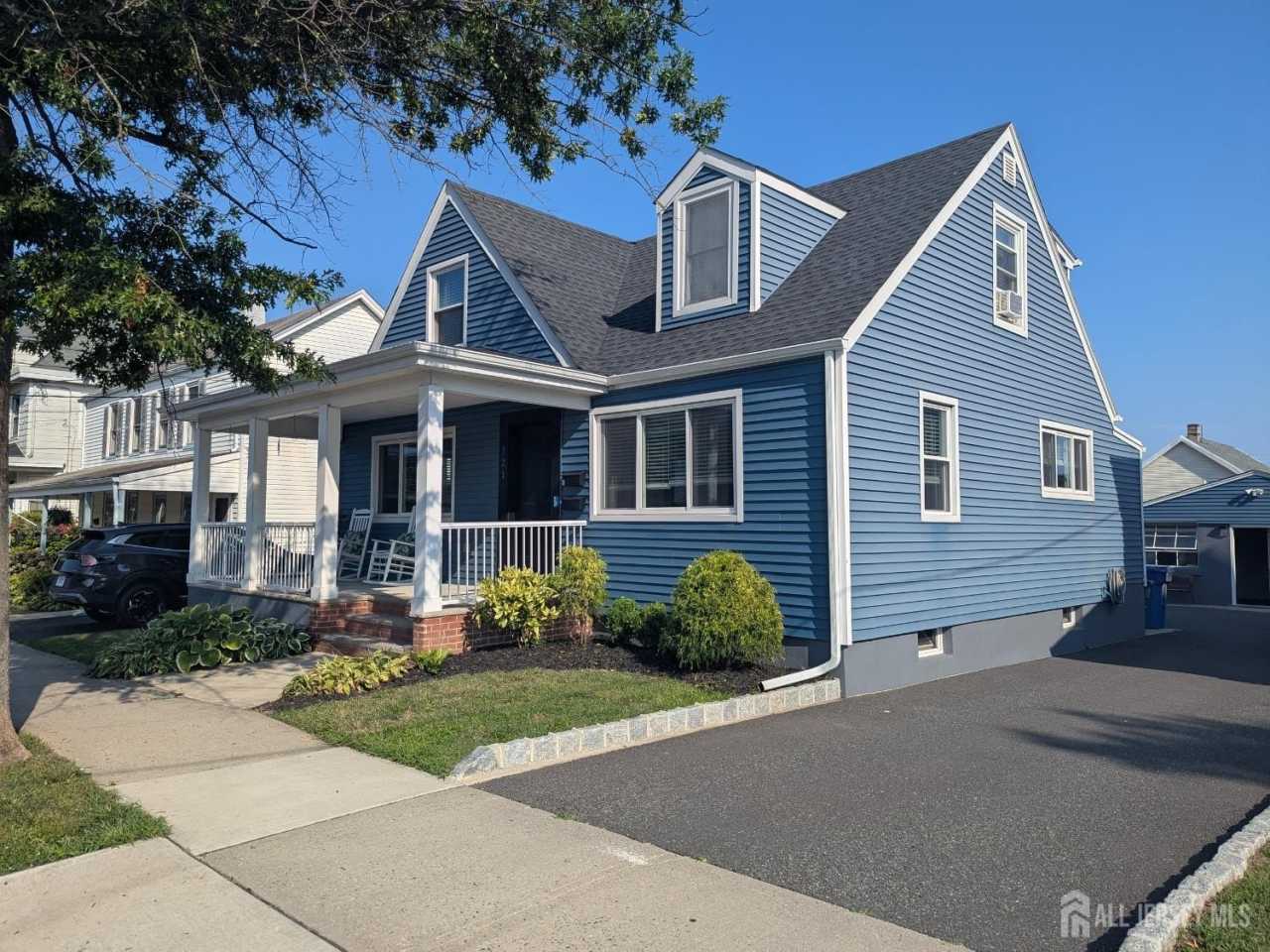 321 Augusta Street Street