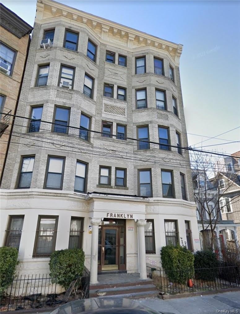 14 Highland Avenue unit: 3C