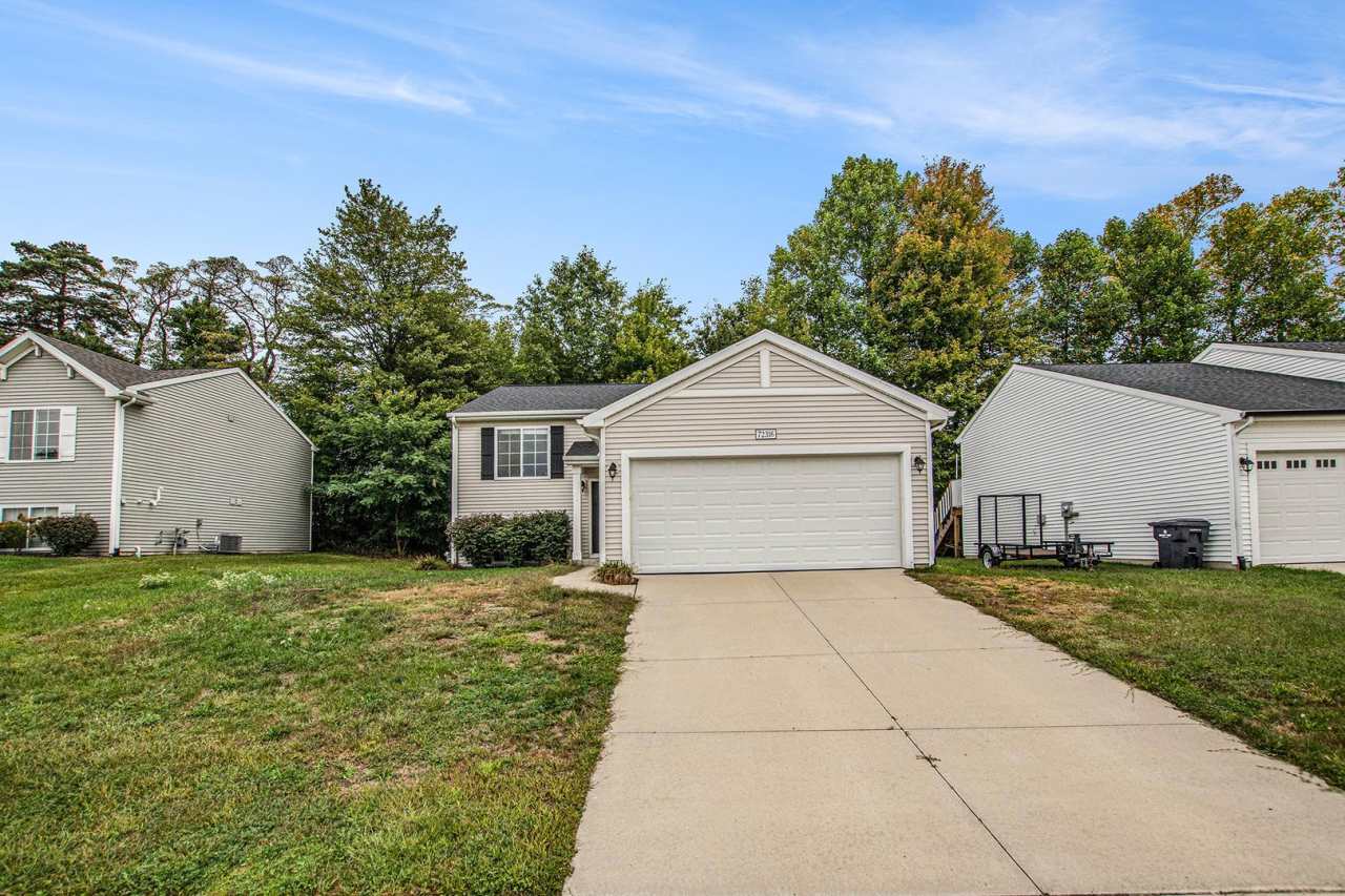 Life's a beach, live close to it!