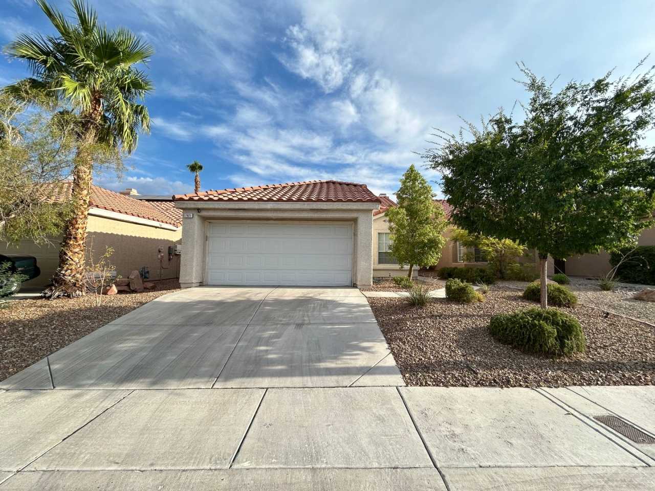 Cozy Summerlin Single Story Home!