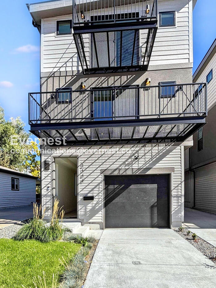 2162 South Ash Street