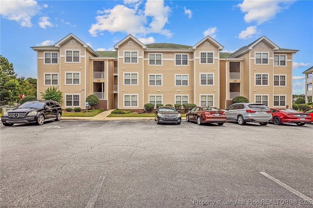 3332 Harbour Pointe Place unit: 1