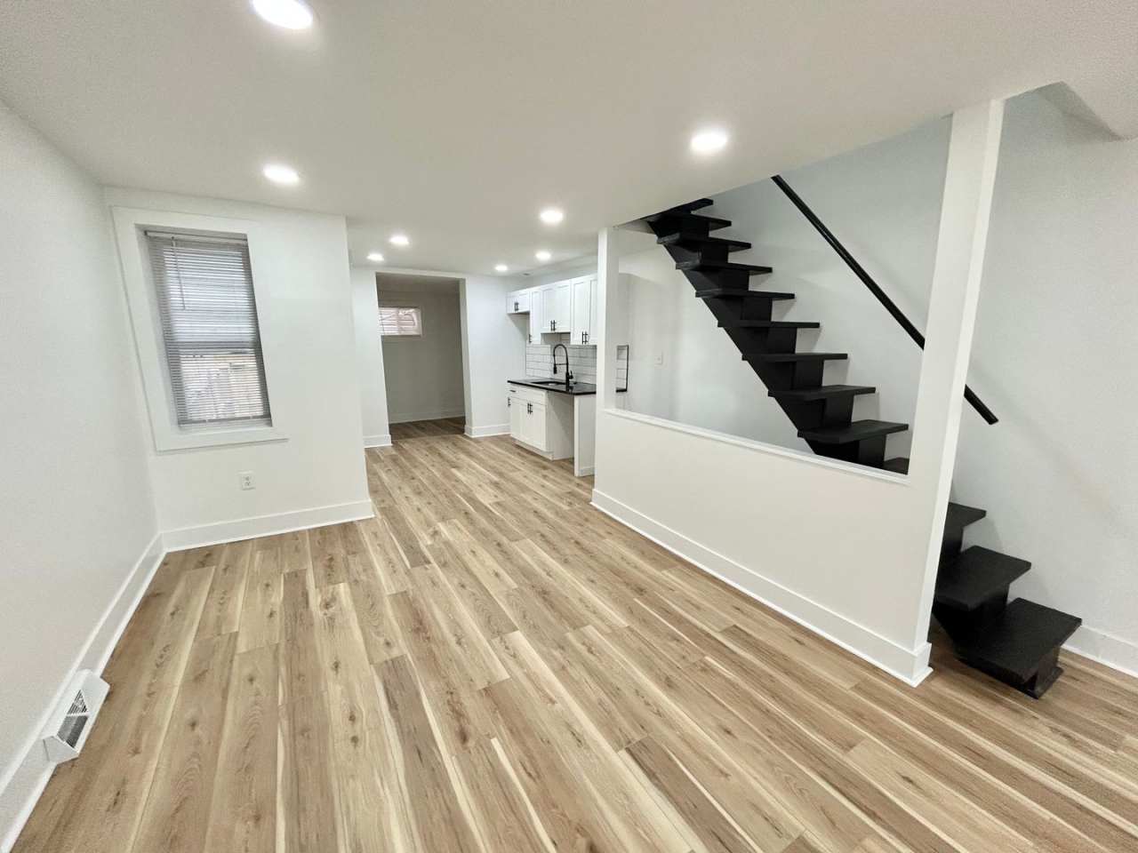 Modern 2-Bed, 1.5-Bath Home with Central Air in South Philadelphia