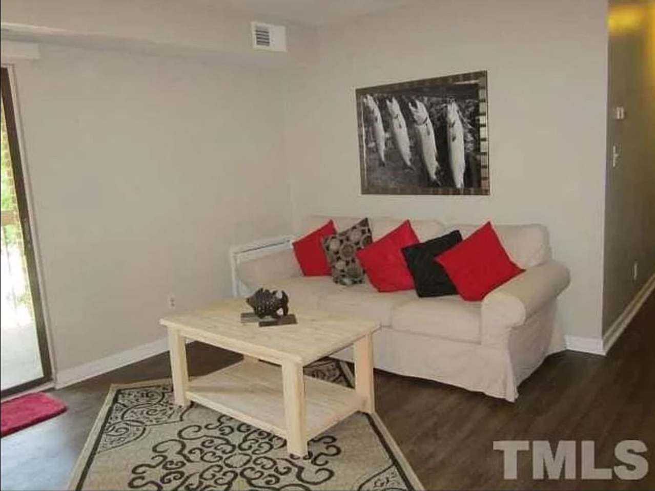 Room in 2 Bedroom Apartment at Sandlin Pl