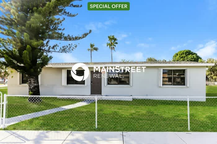 2310 Southwest 44th Avenue