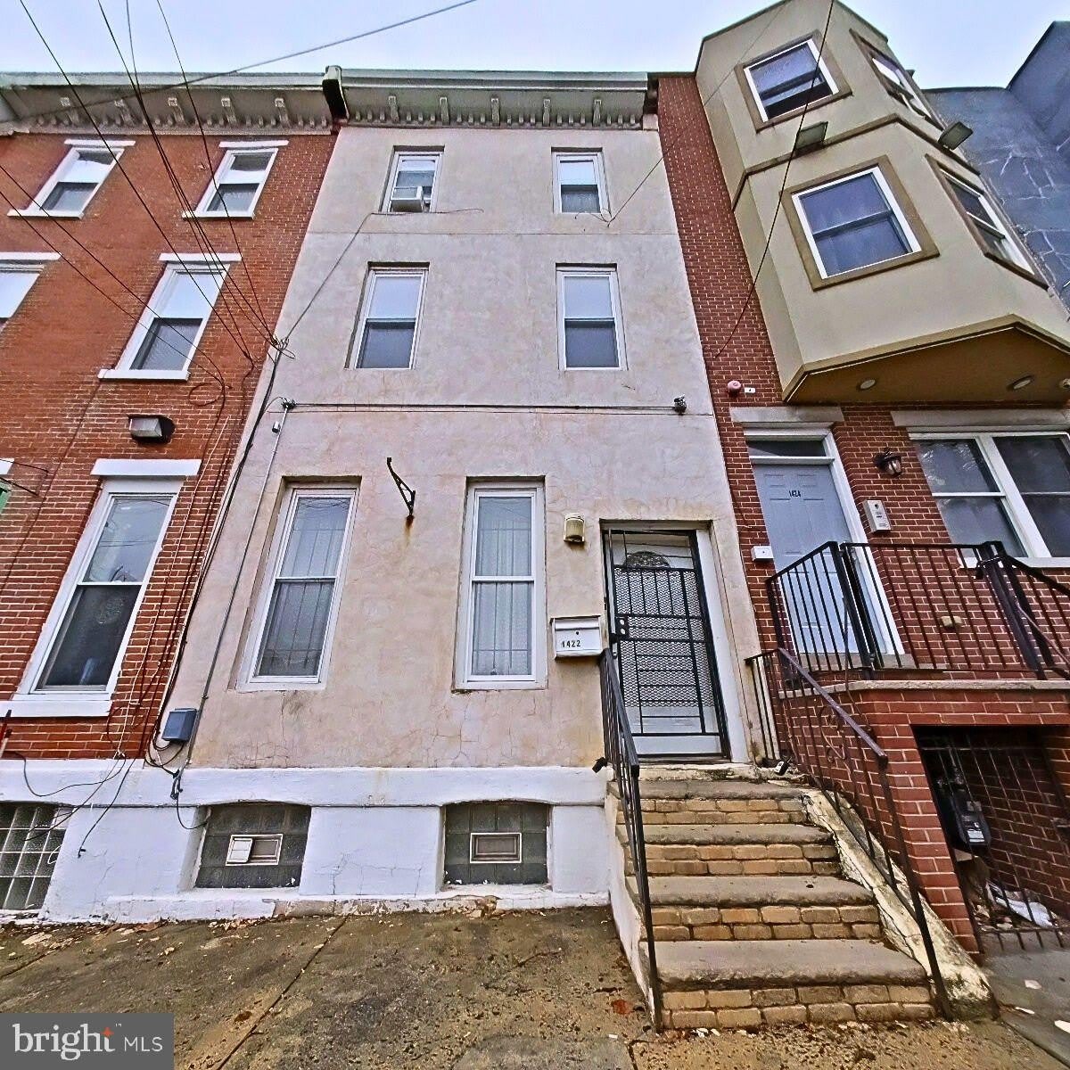 1422 N WILLINGTON ST unit: 2