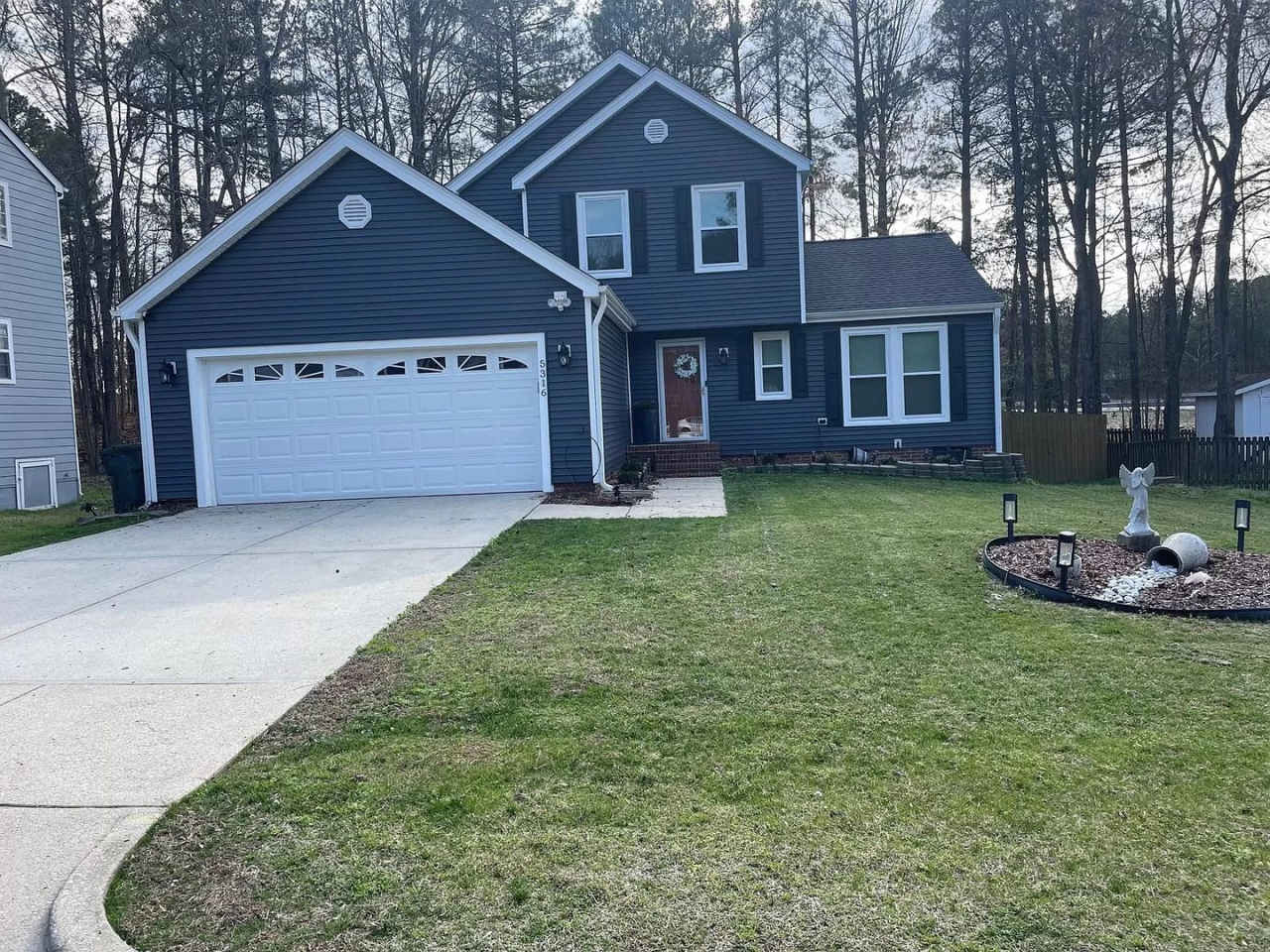 Room in 3 Bedroom Home at Cumberland Plain Dr